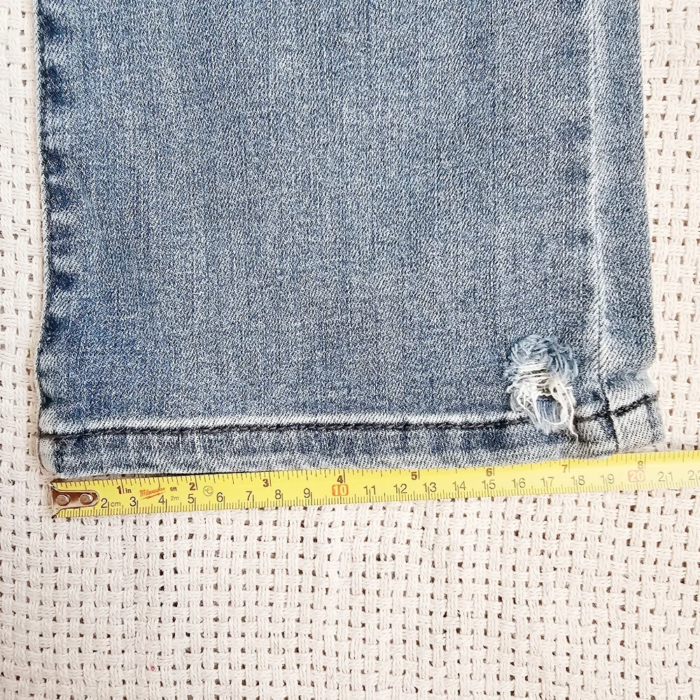 New | Judy Blue | Bootcut Jeans - Picture 15 of 17